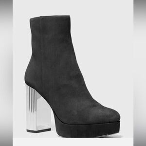 Michael Kors Women's Porter Platform Bootie Heeled Boots 8; New with box